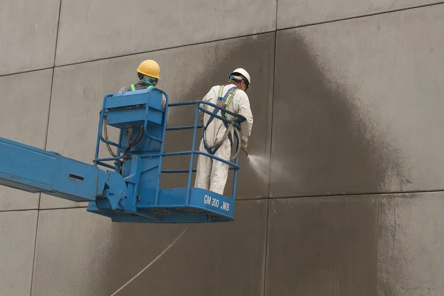 رزین کاری سنگ نما